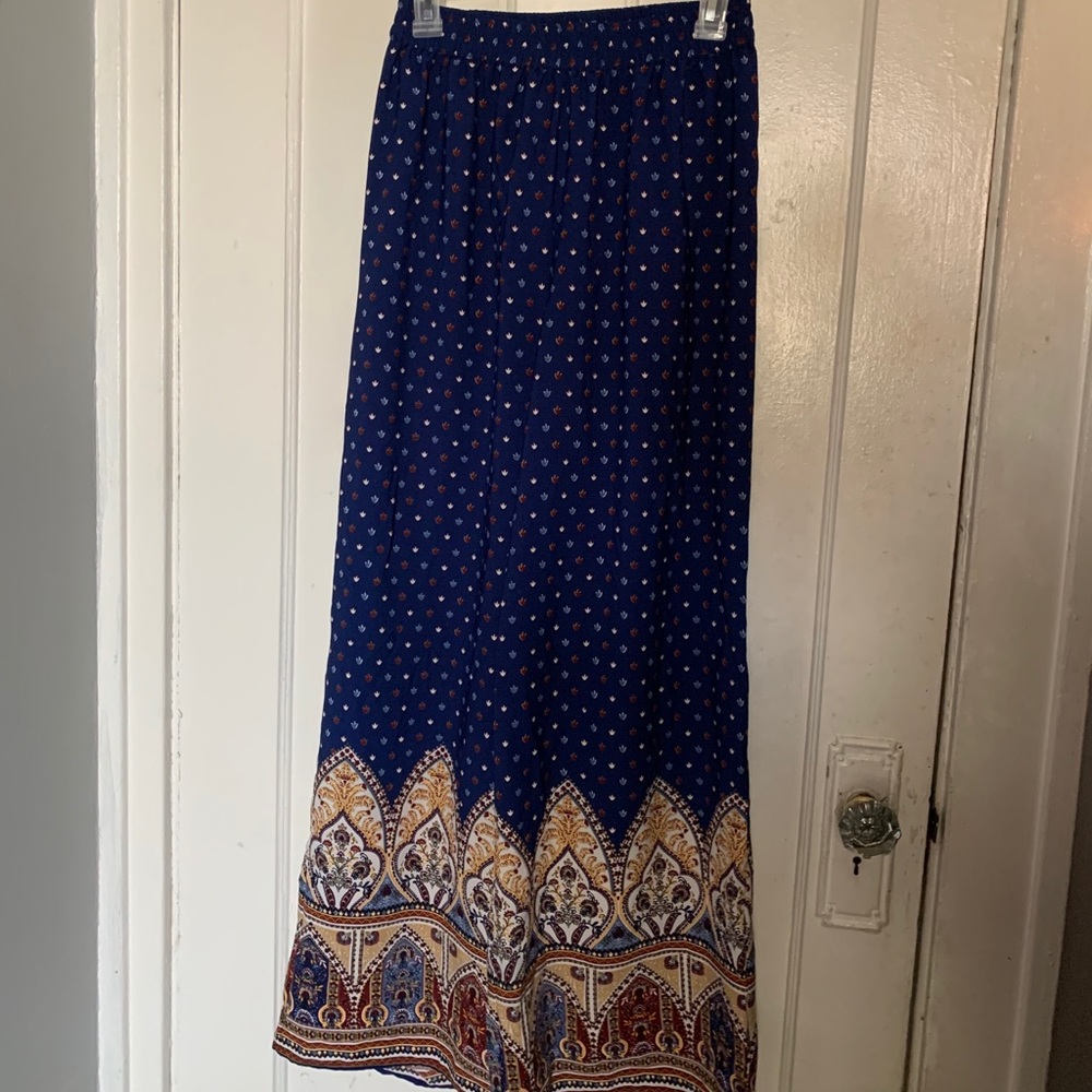 Women’s size M flowy bohemian pants